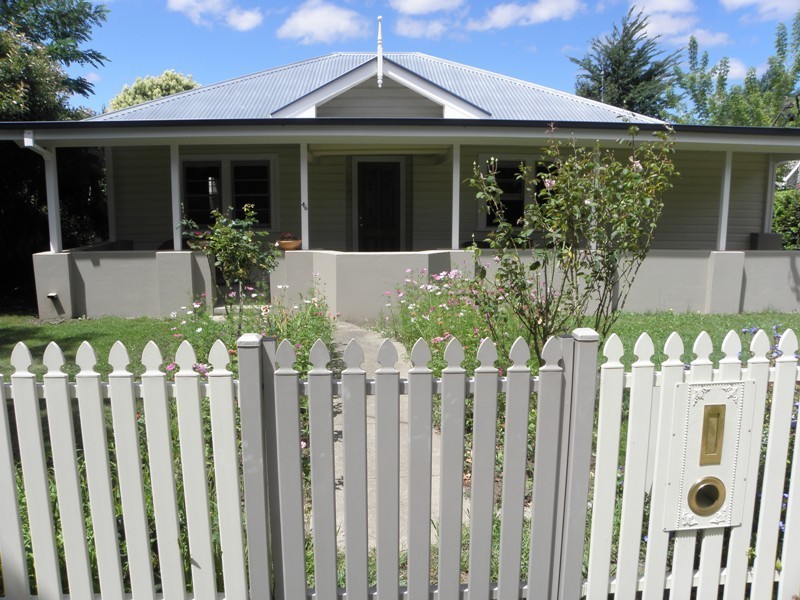 46 Lambie Street, Cooma NSW 2630