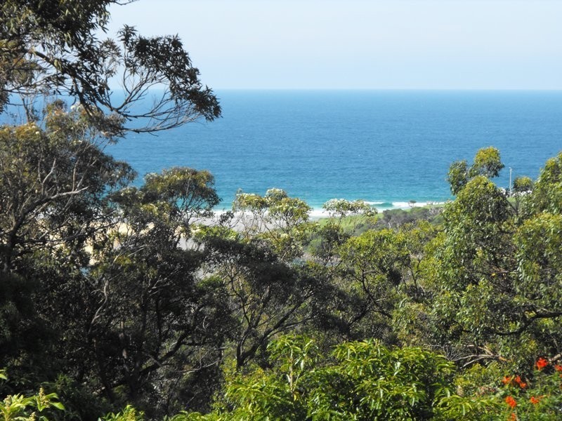 27     Lakeview Ave, Merimbula NSW 2548