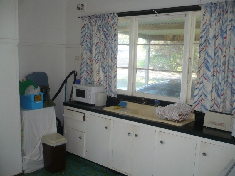 27     Lakeview Ave, Merimbula NSW 2548