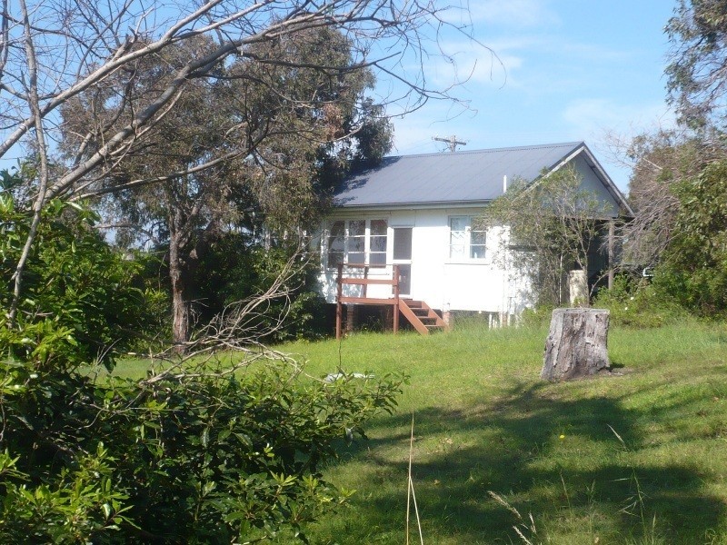 27     Lakeview Ave, Merimbula NSW 2548