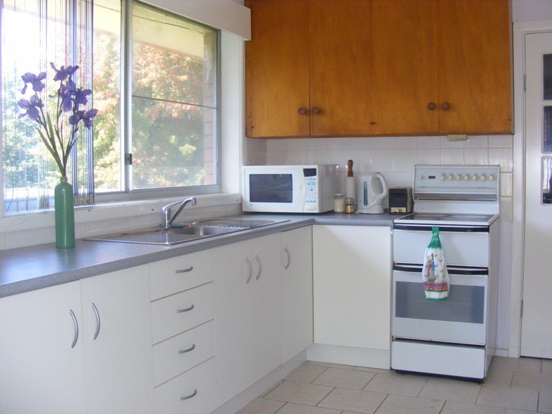 62 Ravenswood Street, Bega NSW 2550