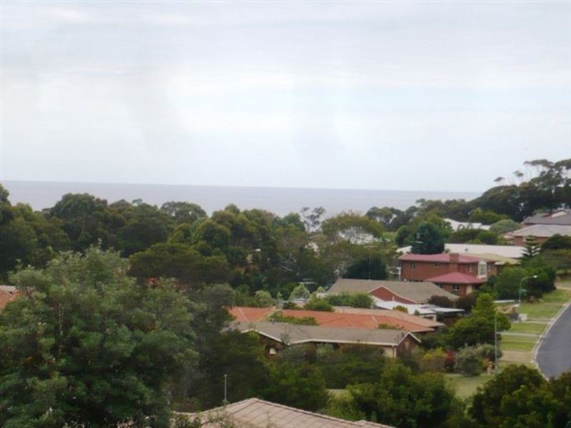 2A Elizabeth Parade, Tura Beach NSW 2548