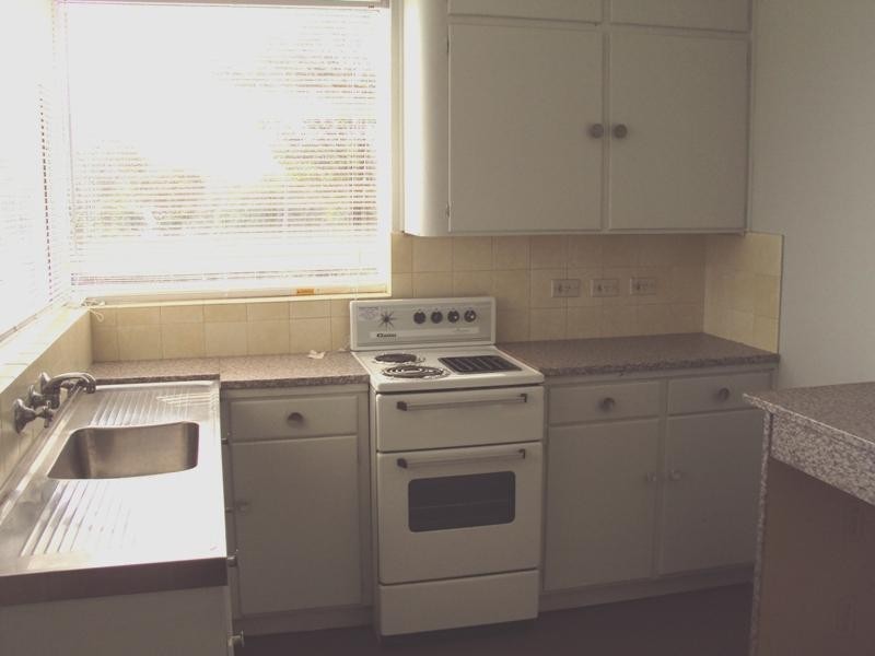 8 Lakeview Avenue, Merimbula NSW 2548