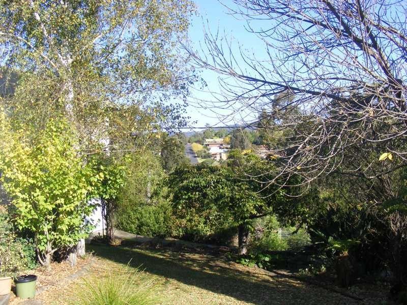 3  Cross Street, Bega NSW 2550