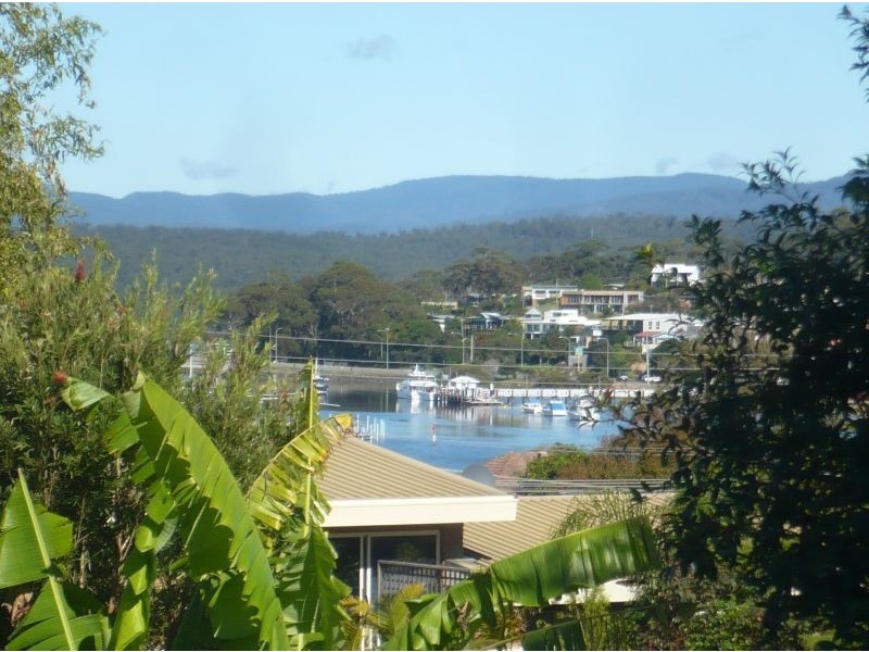 58 Lakeview Ave, Merimbula NSW 2548