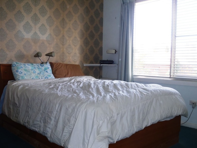 17 Gordon Street, Bega NSW 2550