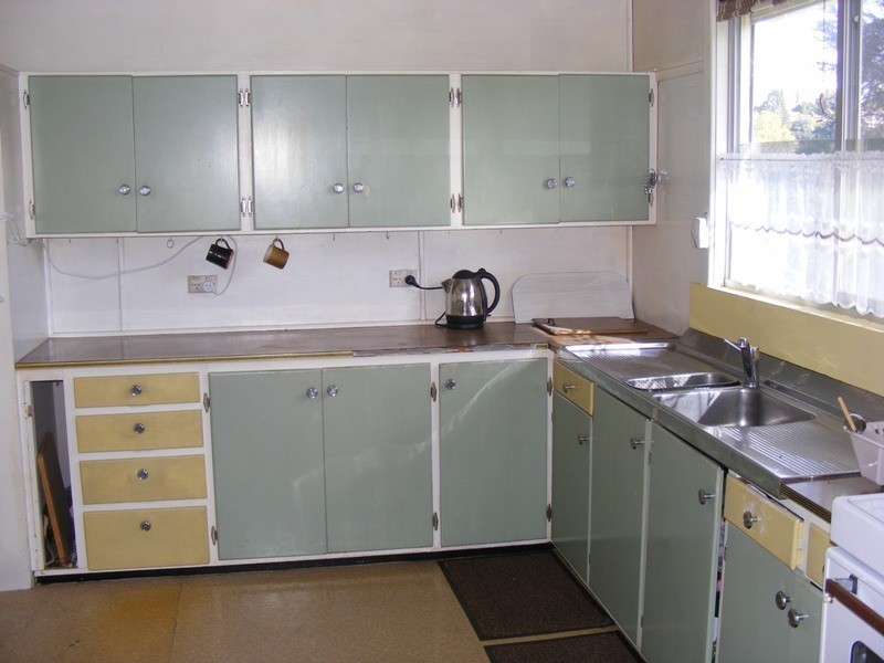 17 Gordon Street, Bega NSW 2550