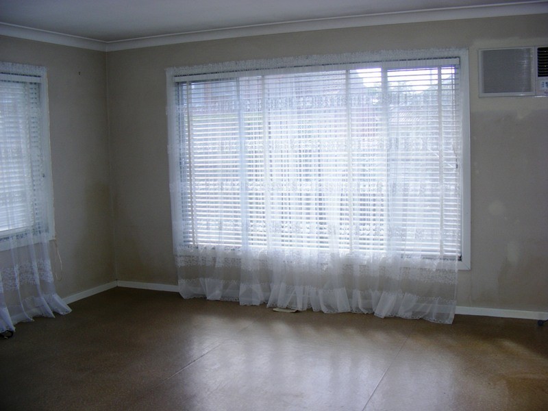 17 Gordon Street, Bega NSW 2550