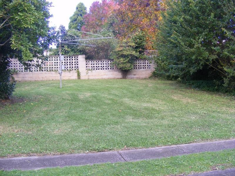 5  Tathra Rd, Bega NSW 2550