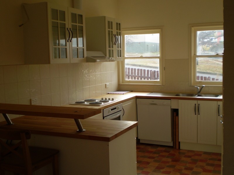 15 Bradley Street, Cooma NSW 2630