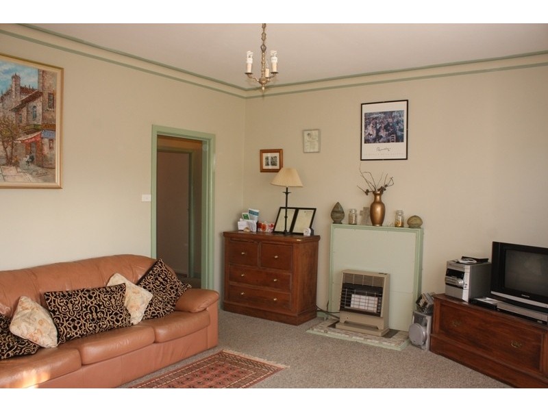 46 Culey Avenue, Cooma NSW 2630