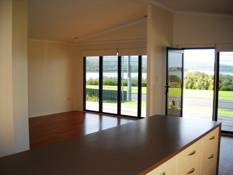 42 Lakeside Drive, Eden NSW 2551