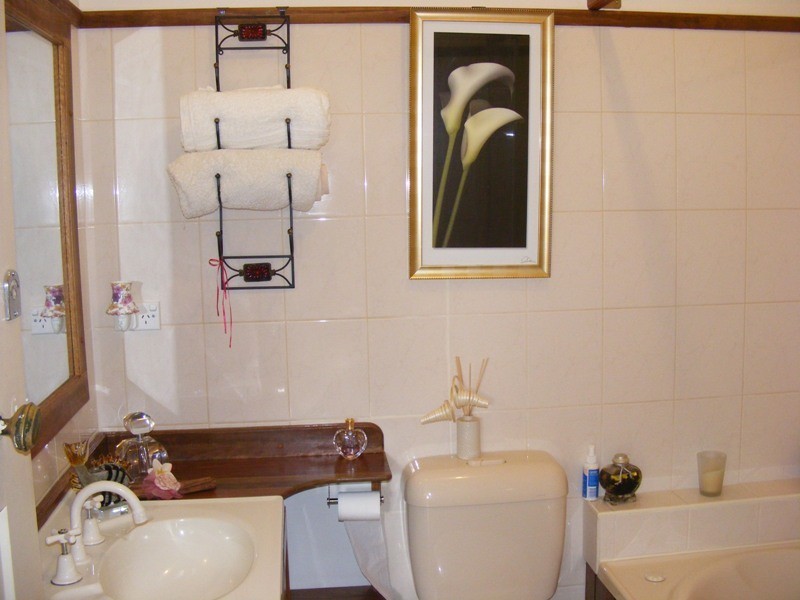 1 Gordon Street, Bega NSW 2550