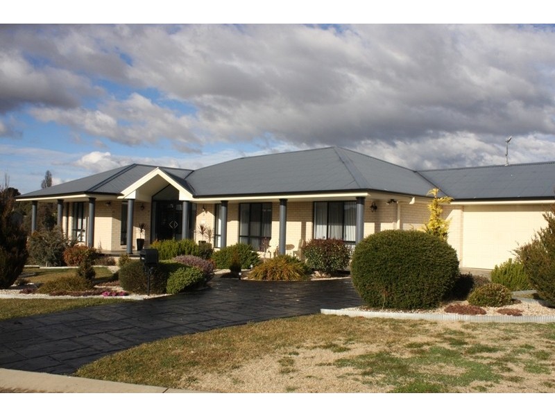 3 Katri Close, Berridale NSW 2628