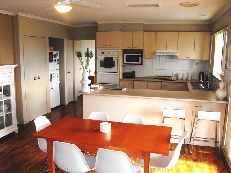 18 Lloyd Street, South Pambula NSW 2549