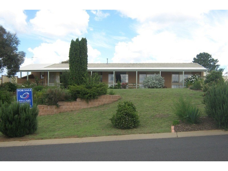22 Yamba Cresent, Cooma NSW 2630
