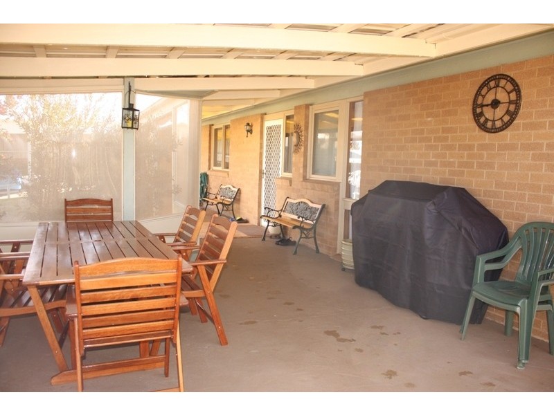 22 Yamba Cresent, Cooma NSW 2630