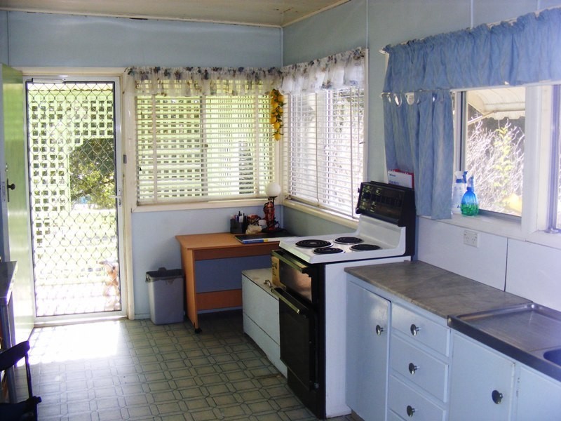 24  Park Lane, Bega NSW 2550