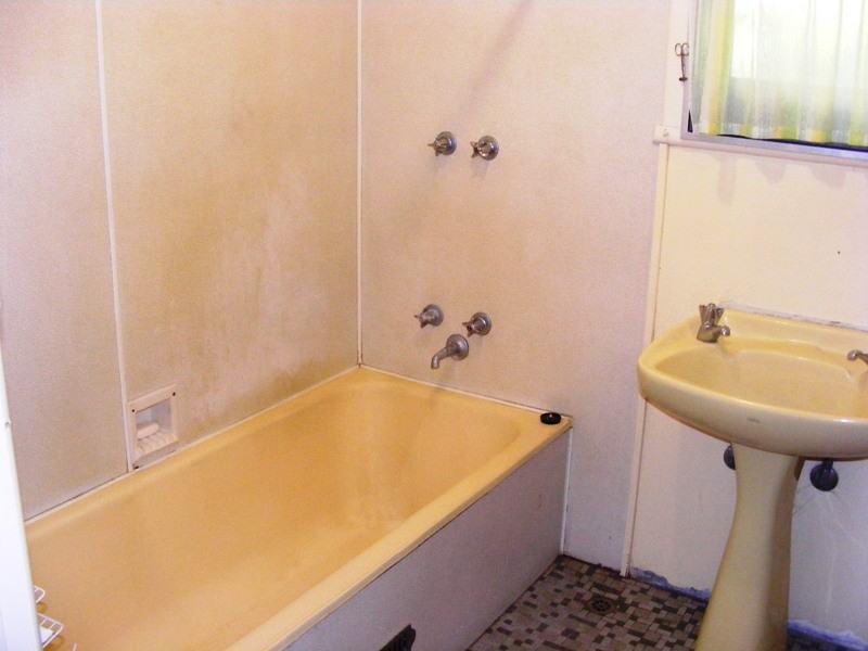 24  Park Lane, Bega NSW 2550