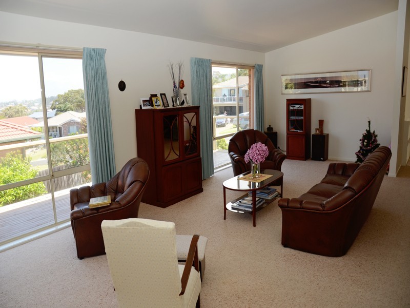 5 Beachview Court, Tura Beach NSW 2548