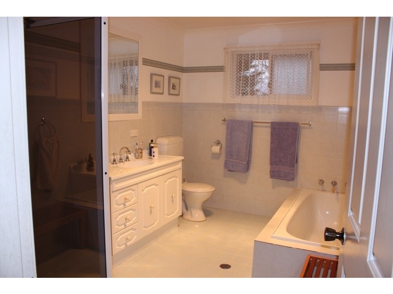 4 Kiparra Drive, Berridale NSW 2628