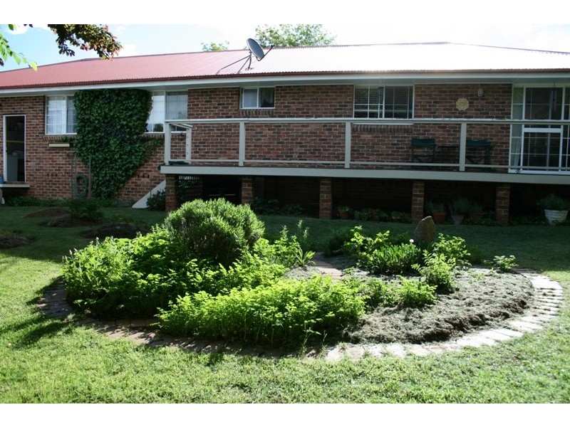 4 Kiparra Drive, Berridale NSW 2628