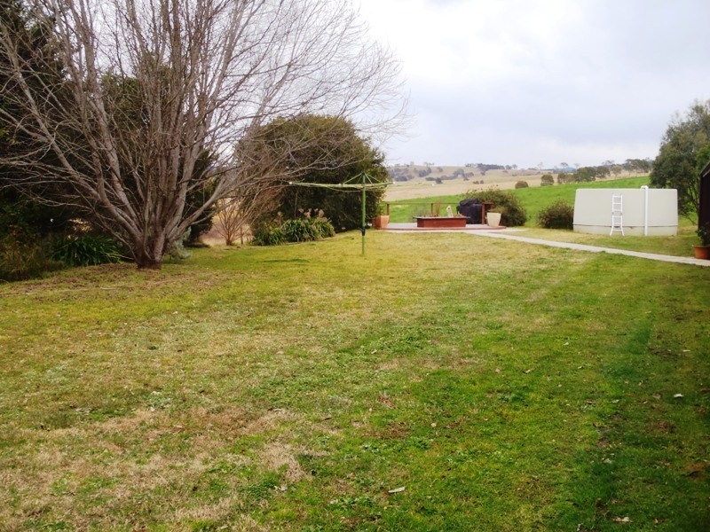 10 Ticehurst Close, Toothdale NSW 2550
