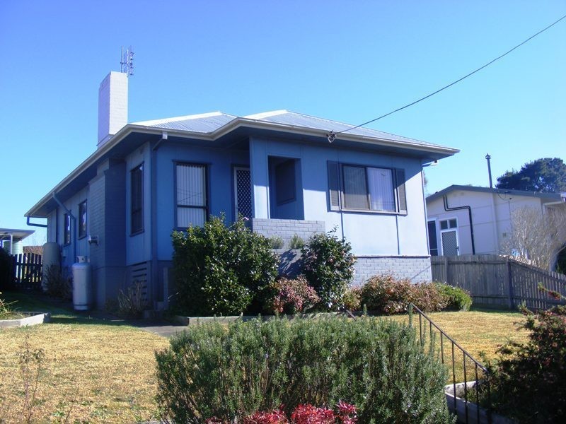 61 Meringo Street, Bega NSW 2550