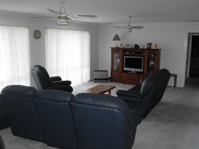 13   Tristania Court, Tura Beach NSW 2548