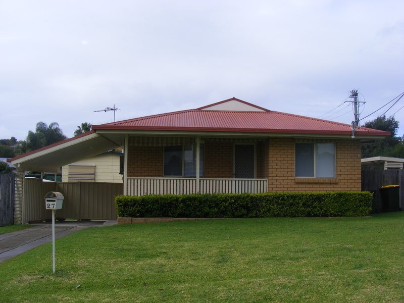 27 Prospect St, Bega NSW 2550