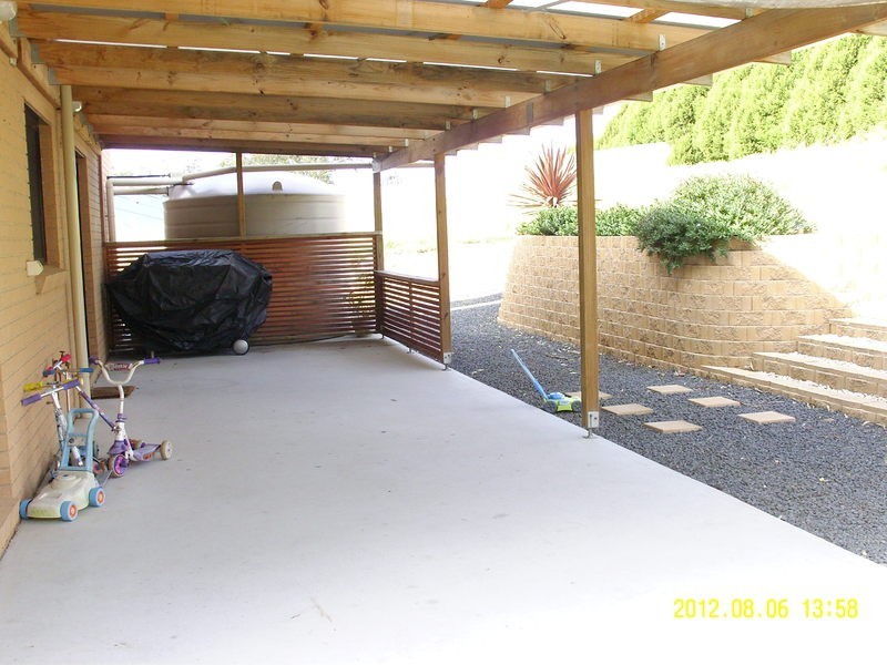 20 Thawa Close, Bega NSW 2550