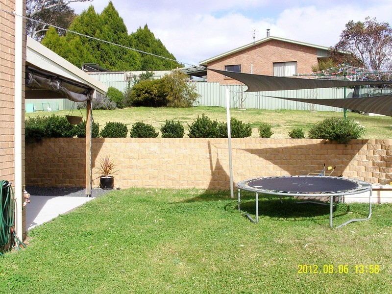 20 Thawa Close, Bega NSW 2550