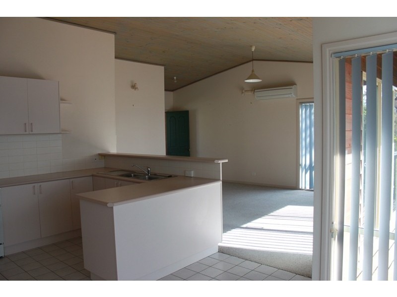 1/7 Garvan Street, Wolumla NSW 2550