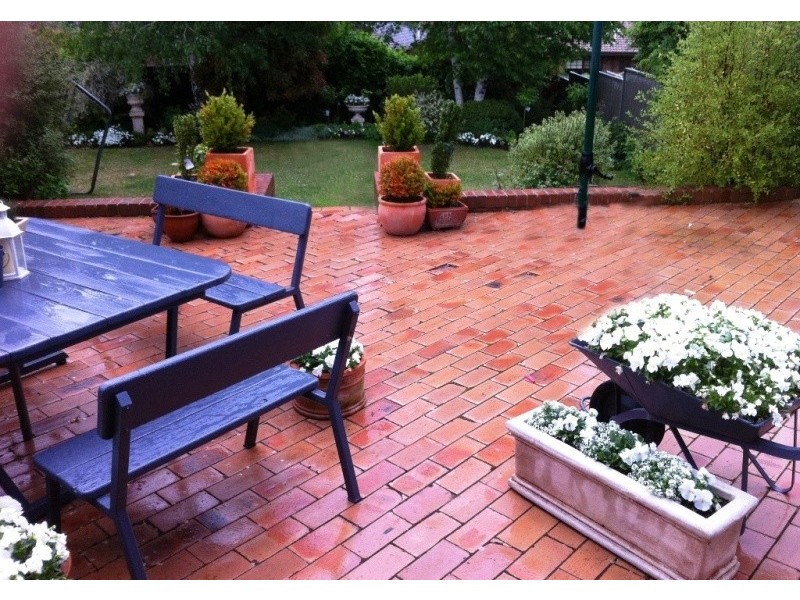 11 Stratos Place, Cooma NSW 2630