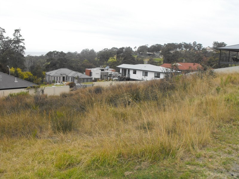 10   The Peninsula, Tura Beach NSW 2548