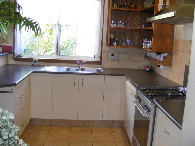 1 Gordon St, Bega NSW 2550
