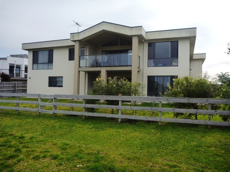 2/99 Headland Drive, Tura Beach NSW 2548