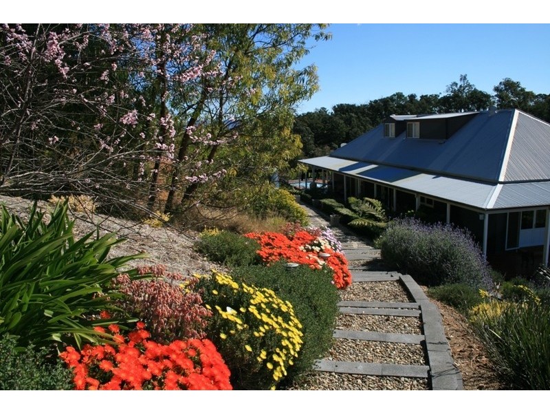190 Black Range Rd, Bega NSW 2550