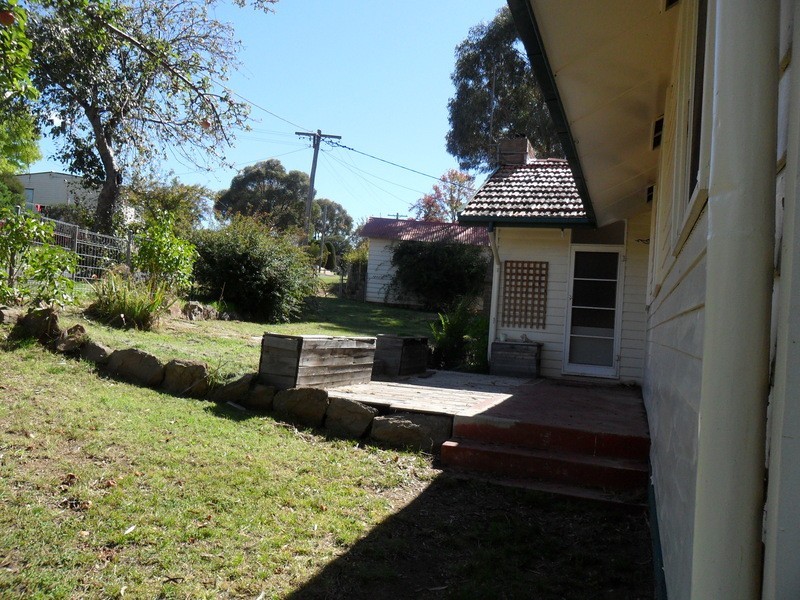 41 Baroona Ave, Cooma NSW 2630