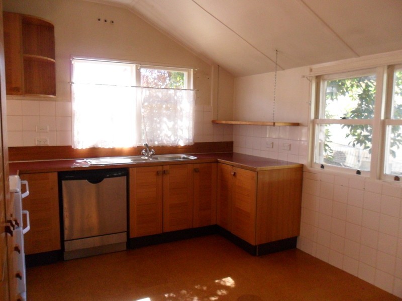 41 Baroona Ave, Cooma NSW 2630