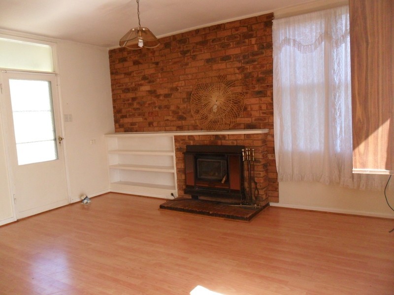 41 Baroona Ave, Cooma NSW 2630