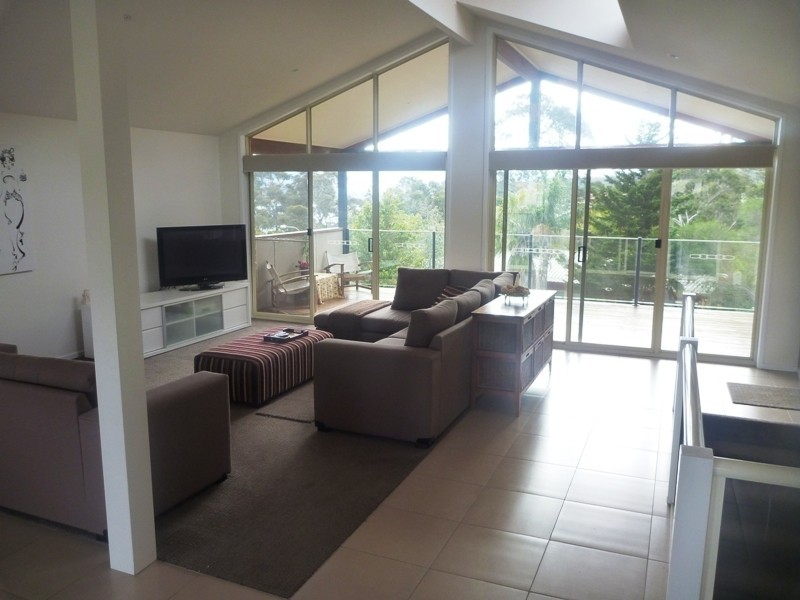 6 Hillsmead Street, Merimbula NSW 2548