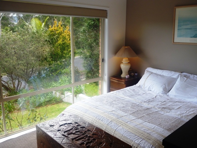 6 Hillsmead Street, Merimbula NSW 2548