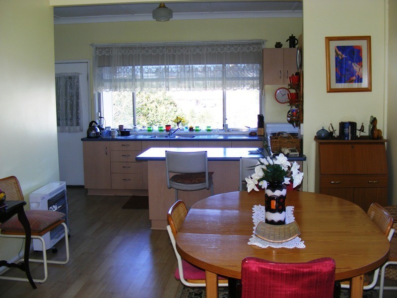 28 Meringo Street, Bega NSW 2550