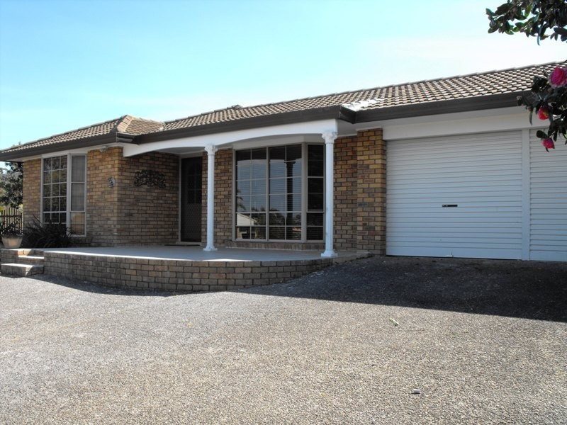 11 Waratah Court, Tura Beach NSW 2548