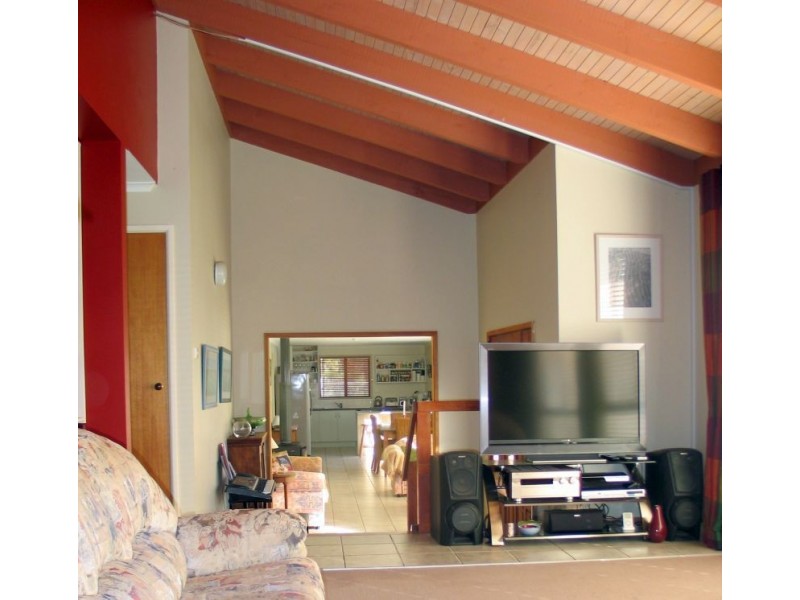 23 Penuca Rd, Wallagoot NSW 2550