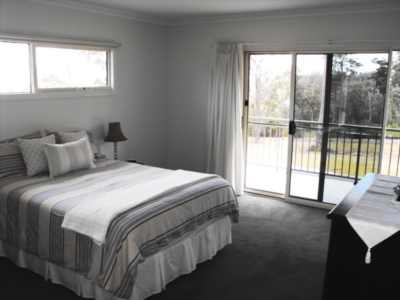 8 Whistler Close, Merimbula NSW 2548