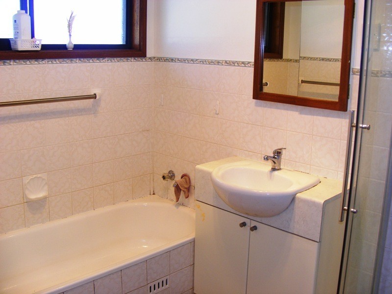 7 Deborah Cres, Bega NSW 2550