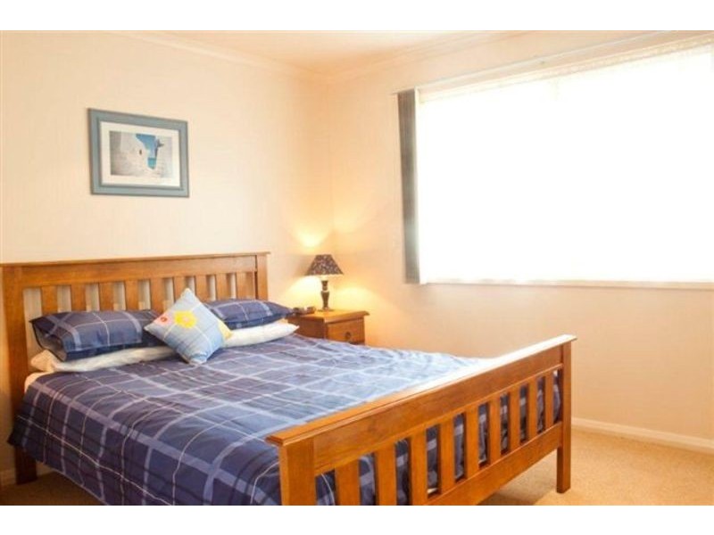 7C Surf Circle, Tura Beach NSW 2548