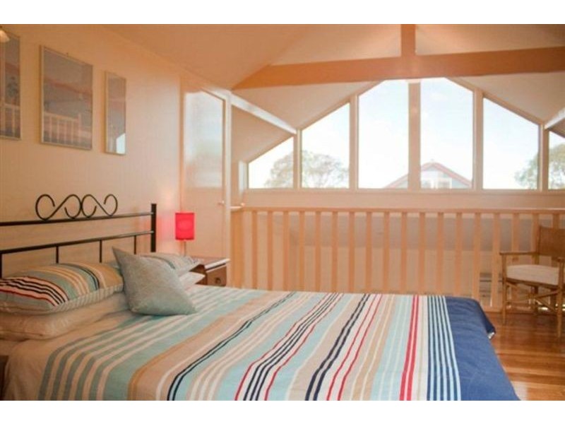 7C Surf Circle, Tura Beach NSW 2548